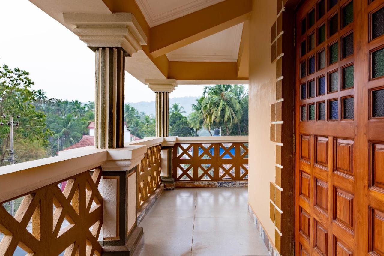 Jm Vista Suites Mapusa Exterior foto