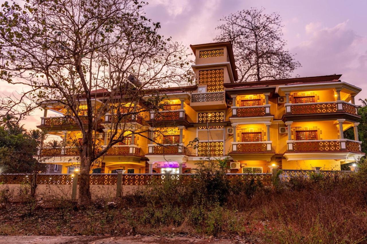 Jm Vista Suites Mapusa Exterior foto
